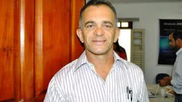 Imagem Justiça devolve prefeito de Mortugaba ao cargo