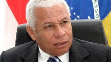 Imagem Ex-prefeito de Itabuna é punido por nomear assessor