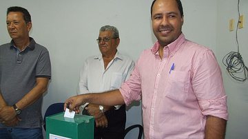 Imagem Jadson Ruas é eleito presidente da Associação dos Prefeitos do Sul da Bahia