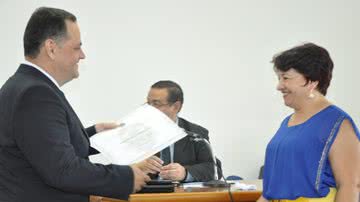 Imagem  Prefeitos e vereadores eleitos tomam posse neste feriado