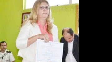 Imagem Prefeita de Pindaí  favorece contratação de empresa e é encaminhada ao MP