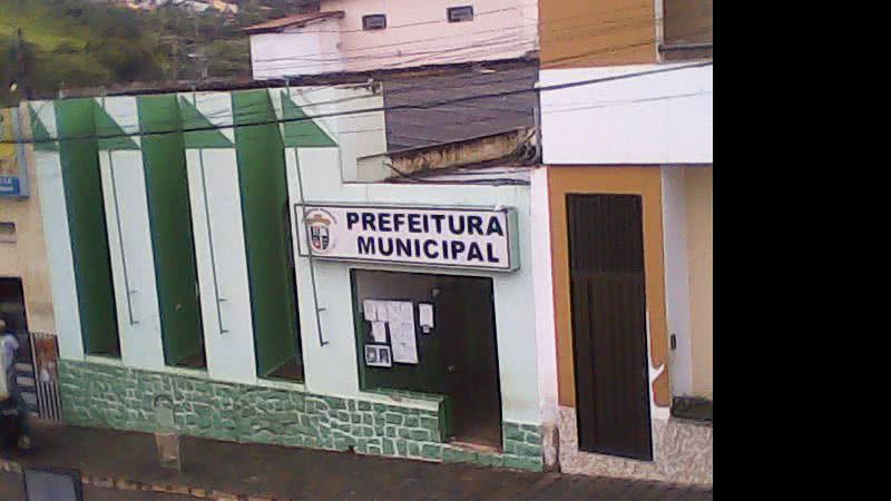 Imagem Ex-prefeito de Encruzilhada é condenado pelo mau uso de 204 mil reais da Saúde