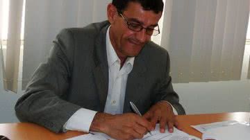 Imagem Trabalhadores da Saúde fazem greve em Irecê