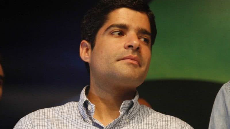 Imagem Prefeito diz serem nulas possibilidades de concorrer em 2014