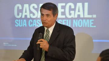 Imagem ACM Neto oficializa programa “Casa Legal”