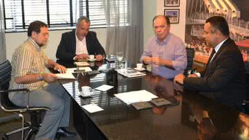 Imagem Márcio Paiva se reúne com Pinheiro e discute mudança da BA-099