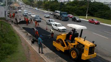 Imagem Prefeitura investe R$ 180 milhões em obras de requalificação asfáltica