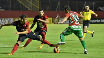 Imagem Em vantagem, Vitória enfrenta o Ceará por vaga na semi