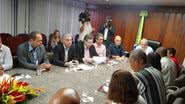 Imagem Reunião à tarde pode selar acordo de reajuste para servidores