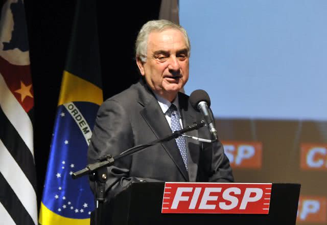 Imagem Ex-ministro baiano pode ser processado por prejuízo nas empresas de Eike