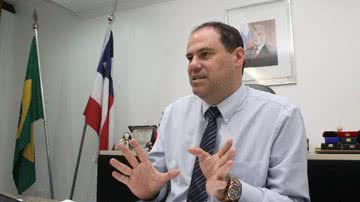 Imagem Major Botelho recebe medalha Almeida Couto na segunda