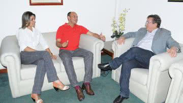 Imagem Candidato a prefeito de Muquém pede apoio a Caetano