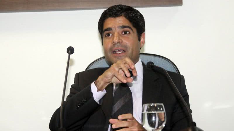 Imagem ACM Neto avisa: "Salvador não está preparada para as chuvas"