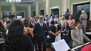 Imagem Secretário de Segurança Pública ganha medalha Thomé de Souza