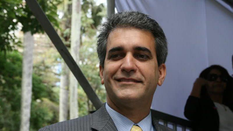 Imagem Para Robinson Almeida, governador pode manter diálogo com o PMDB baiano