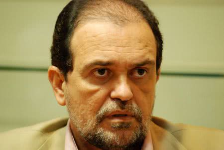 Imagem Pinheiro pode assumir Ministério de Relações Institucionais