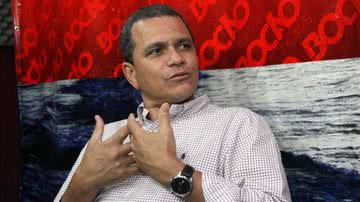 Imagem TCM multa Cláudio Silva por auto-propaganda na Sucom