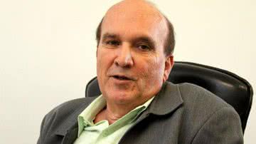 Imagem Paulo Maracajá preside última sessão no TCM. Vaga ainda está indefinida