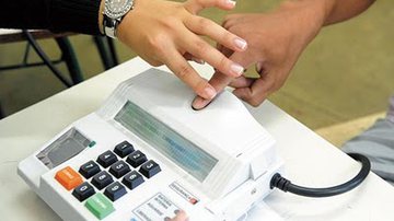Imagem TRE convoca 37 municípios baianos para recadastramento biométrico