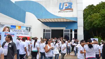 Imagem Clima esquenta em dia de votação na UPB