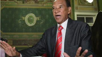 Imagem Alcindo critica “farra de títulos” na Câmara