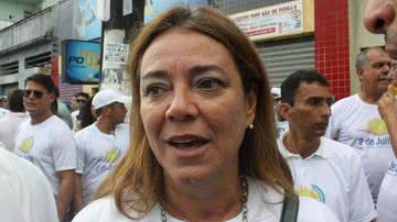 Imagem 2 de Julho: Fabíola acredita que não entra na vaia porque já defende pauta