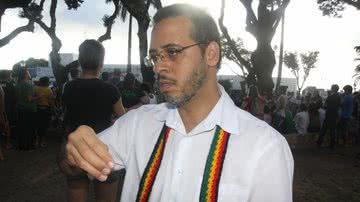 Imagem Hilton Coelho aparece em reunião do MPL Salvador, mas não sofre retaliação