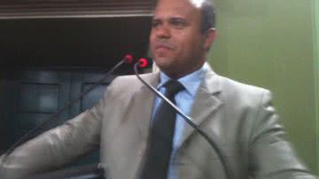 Imagem Kiki Bispo vai entrar com representação no MP contra a Embasa