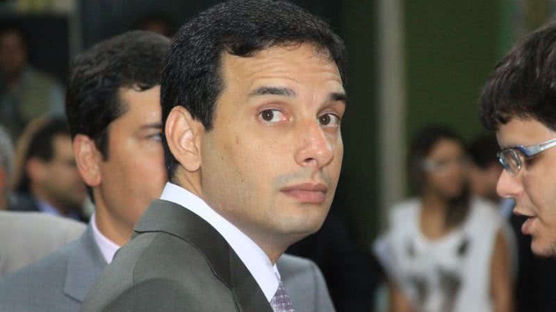 Imagem Após escândalo, Leo Prates critica Aladilce e confia na inocência de Bacelar