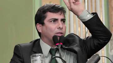 Imagem Marcell provoca e Conselho Regional de Veterinária emite nota pública