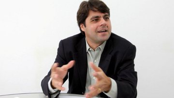 Imagem Próximo presidente, Paulo Câmara adianta composição da mesa diretora