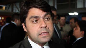 Imagem Paulo Câmara é contra “perdão” a dívidas do Baiano de Tênis