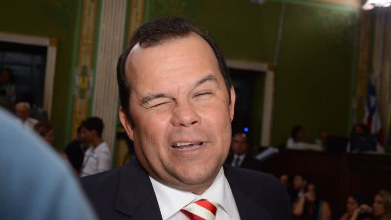 Imagem Henriquistas dizem que julgamento das contas de JH "foi político"