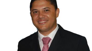 Imagem Tancredo Neves: vereador denuncia funcionária fantasma na Secretaria de Educação