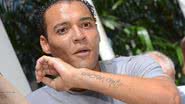 Imagem Prefeito ganha fã-clube "#netistas" e jovem crava amor com tatuagem