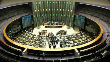 Imagem Congresso aprova votação da PEC 37 ainda nesta terça