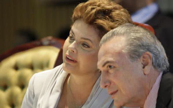 Imagem Dilma marca reunião com vice e fura