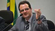 Imagem Diário Oficial publica exoneração de Nelson Barbosa
