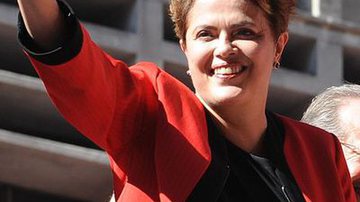Imagem Nova pesquisa revela vitória de Dilma contra Campos e Neves