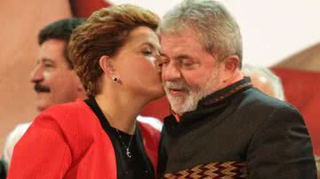 Imagem Lula escreve artigo elogiando Dilma Rousseff em jornal espanhol 