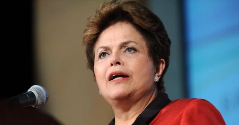 Imagem Dilma defende política econômica e diz que inflação está sob controle