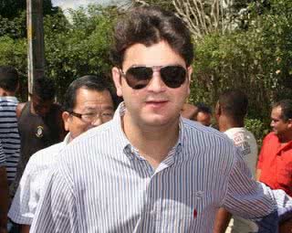 Imagem Ex-prefeito de Coração de Maria, filho de Angelo Coronel, é multado pelo TCM 