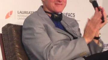 Imagem  ACM Neto e Paulo Câmara são convidados de Bill Clinton em evento no Sheraton