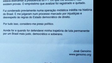 Imagem Após mandado de prisão, Genoino sai de casa para se entregar à PF