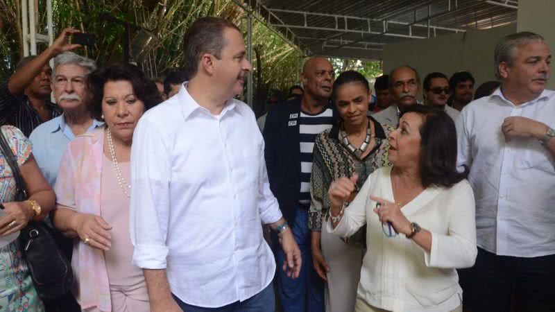 Imagem Eduardo Campos segue linha de Aécio Neves e afirma: quem planta, colhe