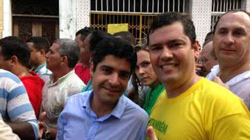 Imagem Tinoco defende aprovação de projetos na CMS no desfile 2 de Julho