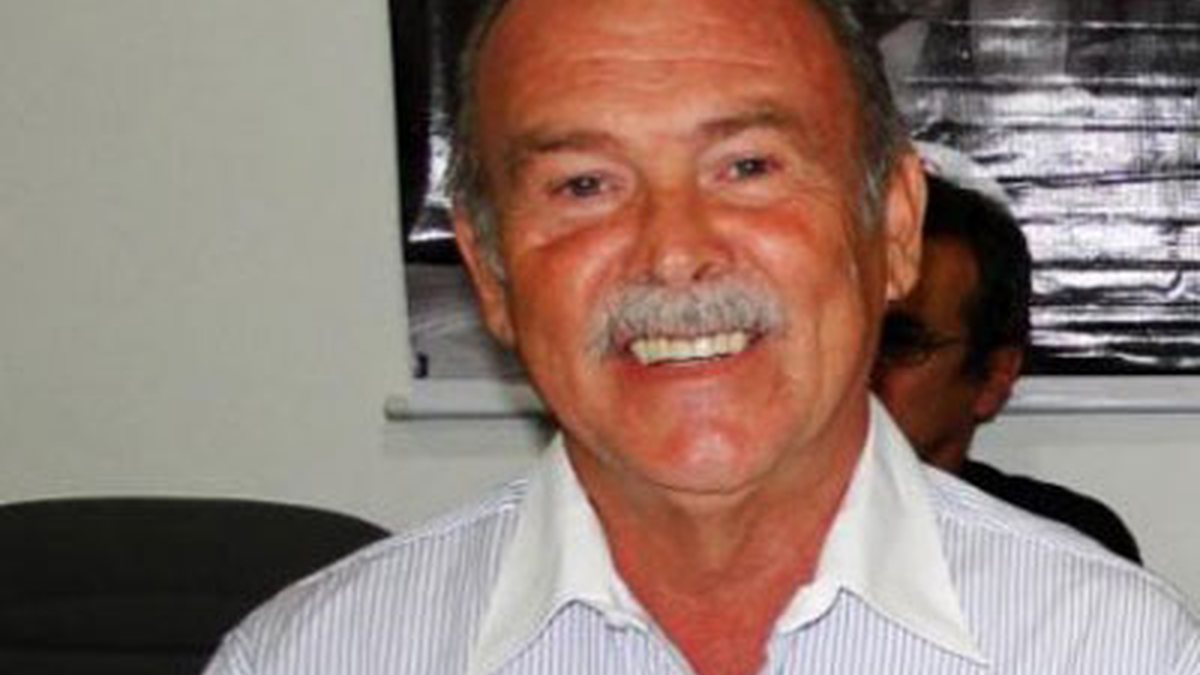 Manoel Vitorino Prefeito é cassado por abuso de poder econômico