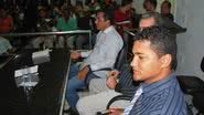 Imagem Vice-prefeito diz que vereador recebe propina e políticos saem na mão em Itapebi