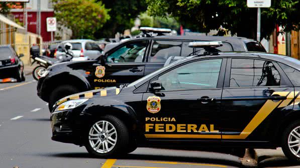 Imagem PF desarticula esquema criminoso em Porto Seguro