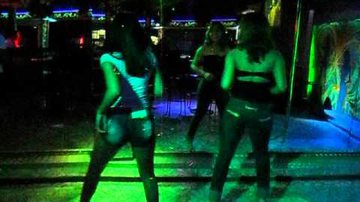 Imagem Prostitutas reclamam de gringos na Copa: ‘porcos e mãos de vaca’